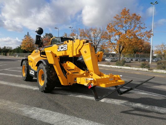 Телескопический погрузчик JCB 540-180 - 1