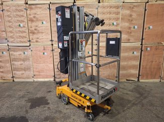 Строительный подъёмник с вертикальной мачтой Haulotte Quick UP 8DC