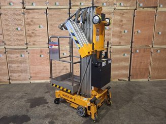 Строительный подъёмник с вертикальной мачтой Haulotte Quick UP 8DC
