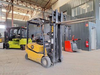 Электрический погрузчик Yale ERP16VF LWB