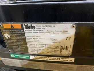 Газовый погрузчик Yale GLP25VX-VALUE