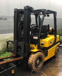 Четырехопорные погрузчики Yale GLP25VX - 1