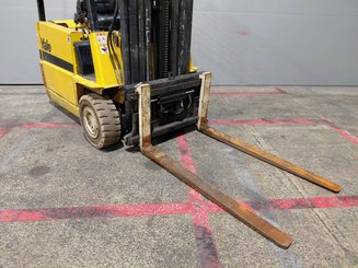 Электрический погрузчик Yale ERP15RCF