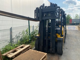 Газовый погрузчик Yale GLP40VX