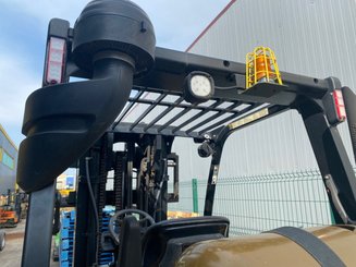Газовый погрузчик Yale GLP40VX