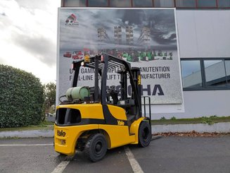 Газовый погрузчик Yale GLP25VX - 4
