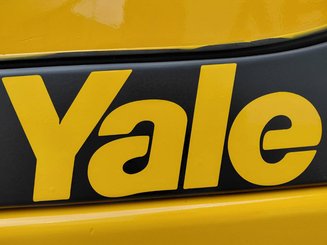 Газовый погрузчик Yale GLP25VX