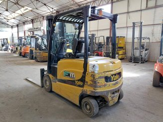 Электрический погрузчик Yale ERP30VL