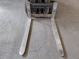 Электрический погрузчик Yale ERP30VL