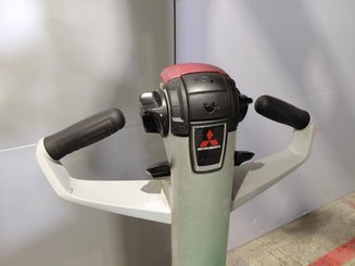 Штабелер Mitsubishi SBP12N2