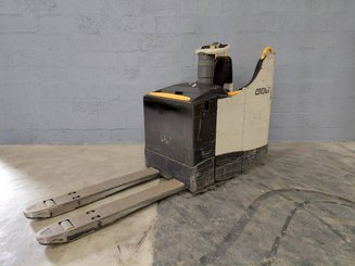 Трехсекционная Crown WT3040