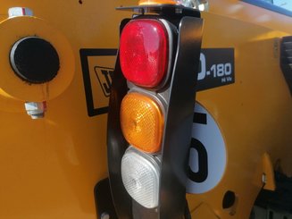 Телескопический погрузчик JCB 540 180 HiViz - 16