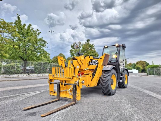 Телескопический погрузчик JCB 540 180 HiViz - 1