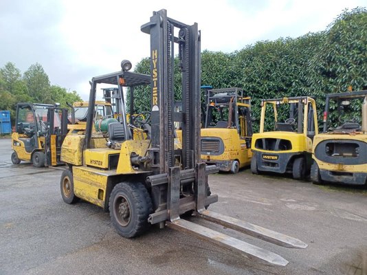 Четырехопорные погрузчики Hyster H4.00XL/5 - 1