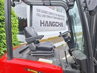 Трехопорные погрузчики Hangcha A3W18