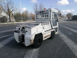 Промышленный тягач Charlatte T135 - 2