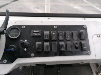 Буксировочного тягача Charlatte T135