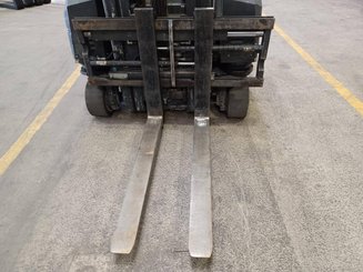 Четырехходовый вилочный погрузчик AMLIFT AGILIFT 3000E - 4