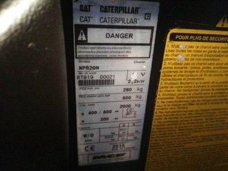 Четырехопорные погрузчики Caterpillar NPR20N