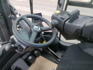 Четырехопорные погрузчики Kalmar DCG160-12 - 10