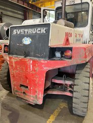 Дизельный  погрузчик Svetruck 1612038