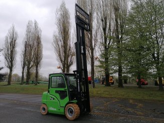 Четырехопорные погрузчики Hangcha XC50i-500