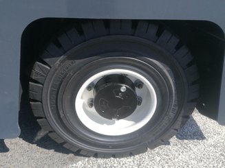 Боковой погрузчик AMLIFT C5000-14 AMLAT