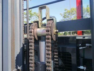 Боковой погрузчик AMLIFT C5000-14 AMLAT