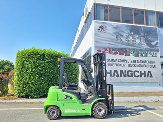 Четырехопорные погрузчики Hangcha XC30i