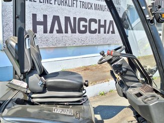 Четырехопорные погрузчики Hangcha XC30i