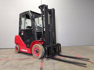 Четырехопорные погрузчики Hangcha XF25G