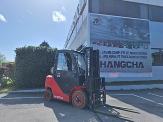 Четырехопорные погрузчики Hangcha XF25G
