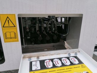 Строительный подъёмник на грузовике Oil&Steel SNAKE 20.10H - 18