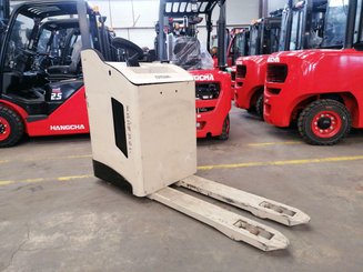 Четырехопорные погрузчики Crown RT3500 - 6