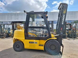 Четырехопорные погрузчики Hyundai 40L-7A