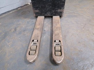 Трехсекционная Caterpillar NPV20N2 - 7