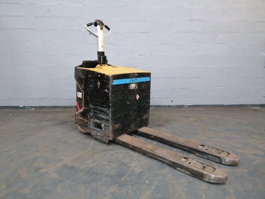 Трехсекционная Caterpillar NPV20N2 - 1