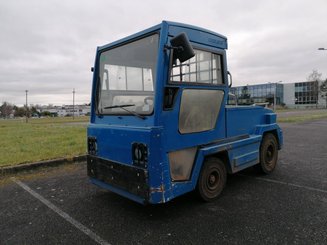 Промышленный тягач Charlatte T135 - 1