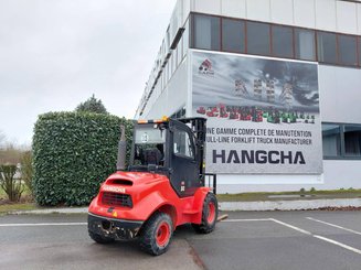 Внедорожный погрузчик Hangcha TT30-2