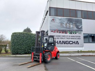 Внедорожный погрузчик Hangcha TT30-2