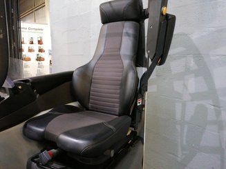 Ричтрак UniCarriers COMPACT UND140 - 8