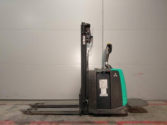 Штабелер с откидной платформой Mitsubishi SBV12P - 3