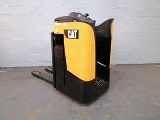 Четырехопорные погрузчики Caterpillar NPR20N - 1