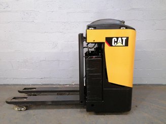Четырехопорные погрузчики Caterpillar NPR20N - 5