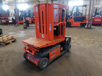 Строительный подъёмник с вертикальной мачтой JLG TOUCAN DUO - 2