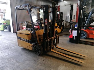 Трехопорные погрузчики Caterpillar EP16 KT - 1