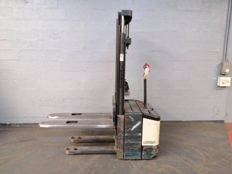 Штабелеры с электроприводом Crown WE2300 - 1