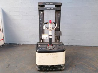 Штабелеры с электроприводом Crown WE2300 - 3