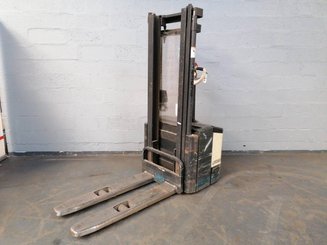 Штабелеры с электроприводом Crown WE2300 - 1