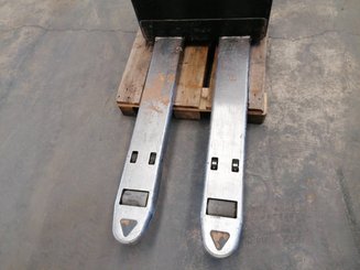 Гидростатический Crown WP3020-2.0 - 4